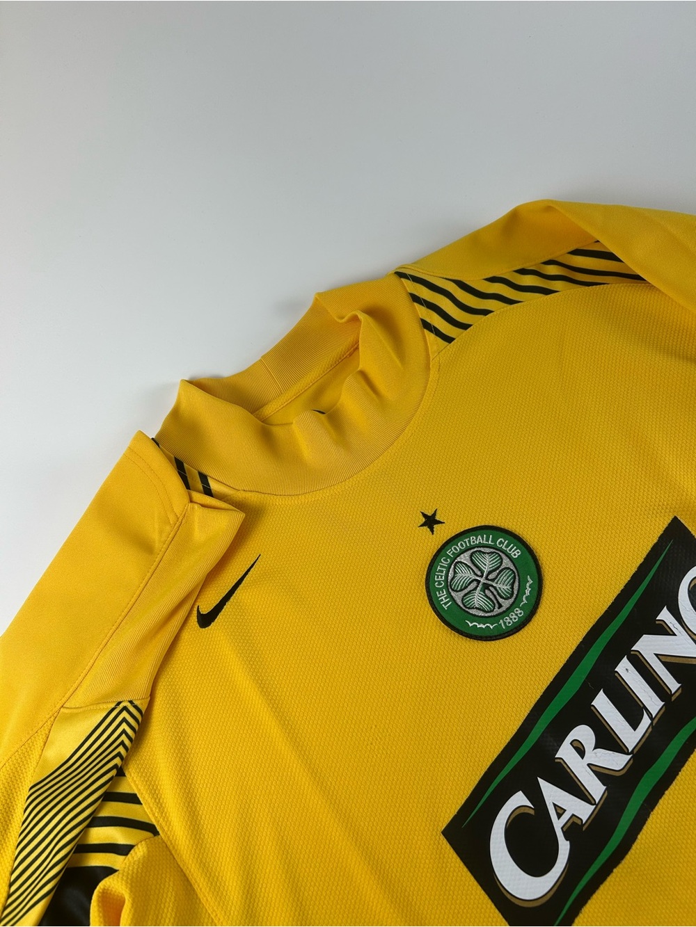 Nike Mens SZ XL Y2K Celtic Football Club Away Yellow Long Sleeve Jersey